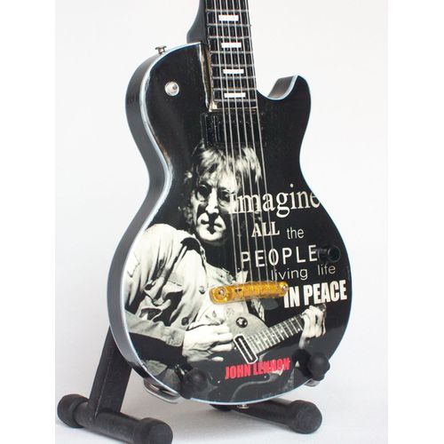Guitare Miniature De Style Gibson En Hommage À John Lennon Imagine