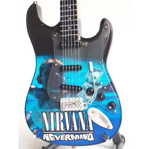 Guitare Miniature De Style Stratocaster Hommage À Nirvana Et L'album Nevermind
