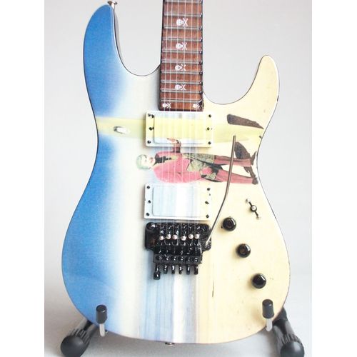 Guitare Miniature Esp Joker Surfs Up De Kirk Hammet De Metallica