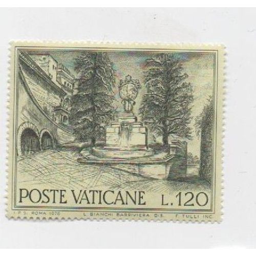 Timbre Poste Vaticane Vatican Place Fontaine Monument 