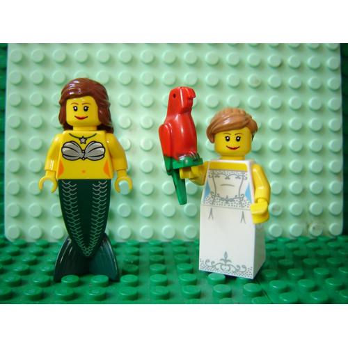 Lego Pirate Mermaid 6299 : Une Sirène + 1 Femme + 1 Perroquet Rouge Et Vert