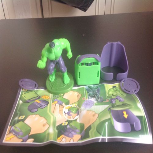 Figurine Hulk (Kinder Paques 2016)