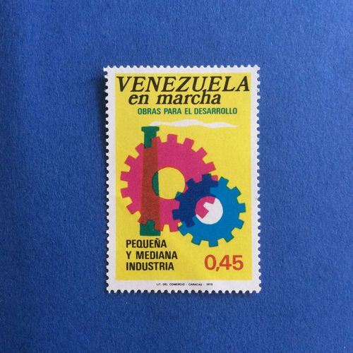 Venezuela - Commission Pour Le Développement Industriel (Y & T 903)