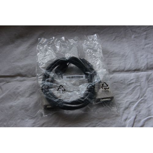 DVI-D MM // HOTRON  E2446588  AWM style20276  VW-1  80°C 30v  E246588 AWM  I/II  A/B  80°C 30v FT1