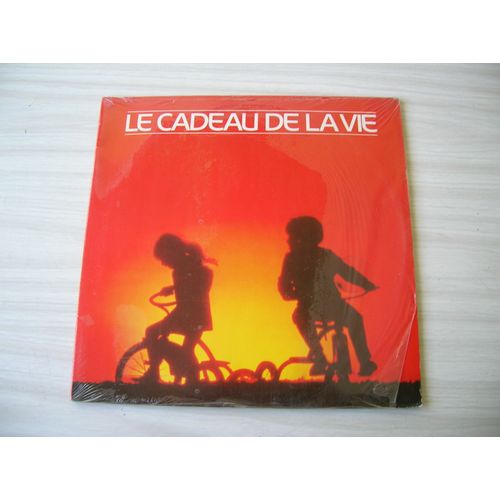 Julien Clerc-Mylene Farmer-Francis Cabrel-Michel Sardou: Coffret 2 K7 Audio Le Cadeau De La Vie 1987
