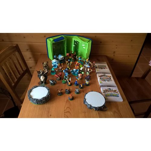 Ps3 Slim 320go + Pack Psmoove+Jeux+2 Manettes