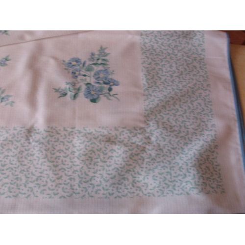 Nappe 100% Polyester Décor Fleuri Bleu