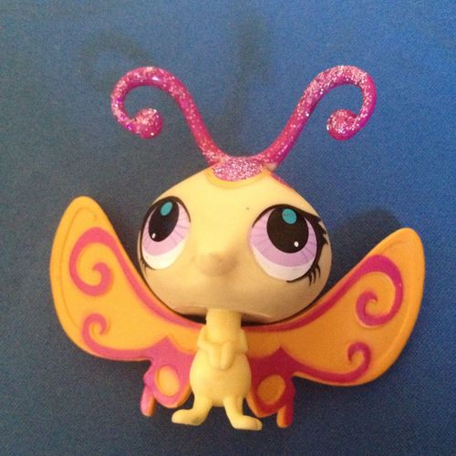 Petshop Papillon Jaune Pailleté Rose N 3128