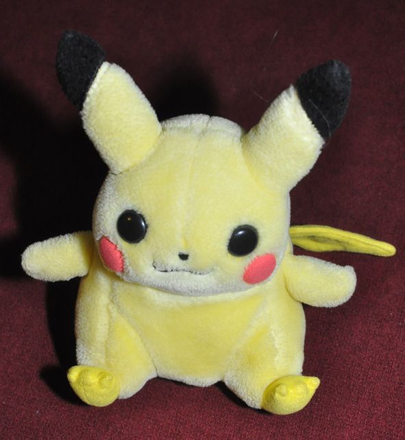 Doudou Peluche Pokemon Pikachu Doudou Rakuten