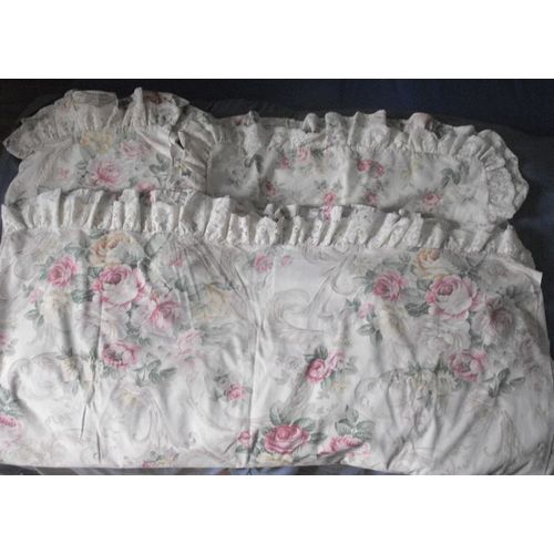 Drap Plat Décor Roses Volanté Dorma + 1 Taie D'oreiller + 1 Taie De Traversin