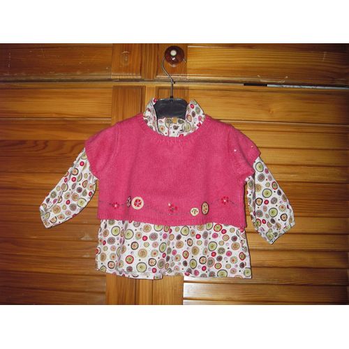 Chemisier Manches Longues ,Col Collerette Surmonté D'un Gilet Manches Courtes ,De Marque Catimini ,Modèle N° 439 ,45% Viscose ,40 Coton ,5% Soie ,Taille12 Mois ,De Couleur Rose Et Imprimé Multicolore