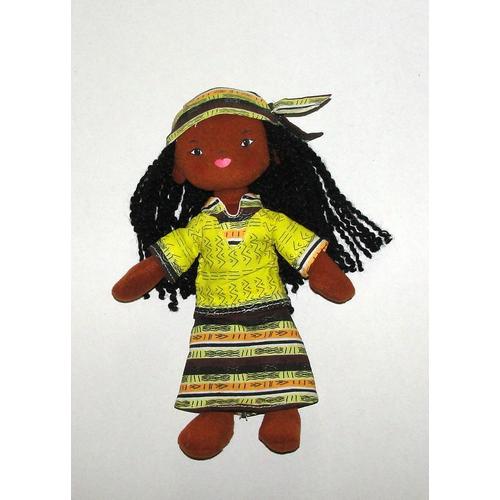 Tess, poupée de chiffon waldorf à peau noire de Peppa hoppa