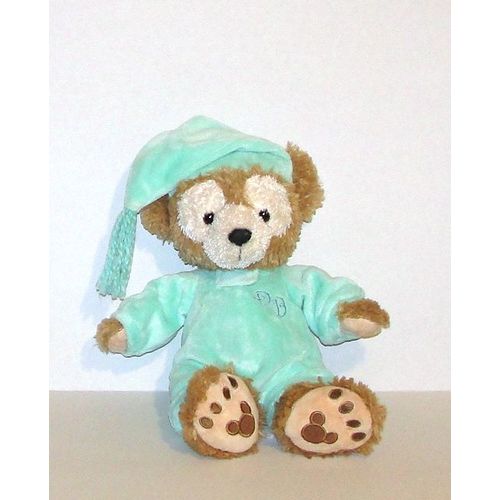 Duffy  Bear L 'ours De Disney En Pyjama Et Bonnet De Nuit Vert  Brodé De Ces Initiales Doudou Peluche Disneyland Paris 32cm