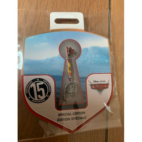 Pin's Collector Clé Cars Pixar Disney : 15 Ans Neuf