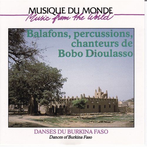 Balafons, Percussions, Chanteurs