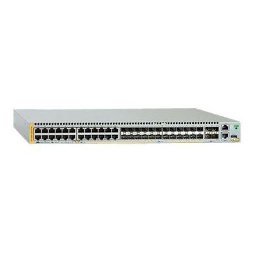 Allied Telesis AT x930-28GSTX - Commutateur - C3 - Géré + 4 x 10 Gigabit SFP+ + 24 x combo Gigabit Ethernet / SFP Gigabit - de bureau, Montable sur rack