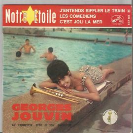 J Entends Siffler Le Train Notre Etoile C Est Joli La Mer Les Comediens