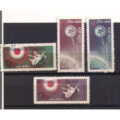 Vietnam - 1  Timbre Oblitéré Et 3 Timbres Neufs Sans Gomme- Départ Station Internationale "Mars 1"