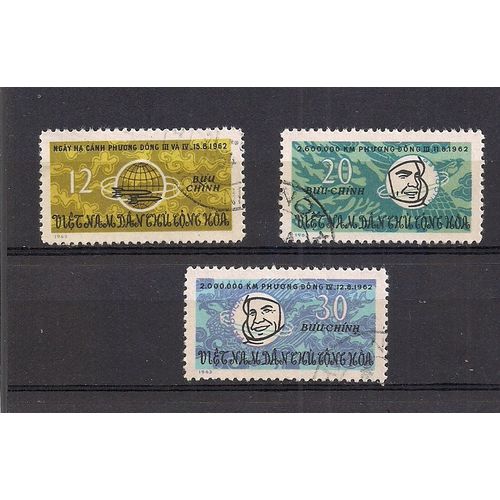 Vietnam - Série Complète De 3 Timbres Oblitérés- Vols Vostok Iii Et Iv- N°329/30