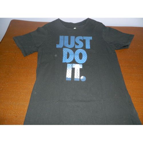 Tee Shirt Nike 10/11 Ans