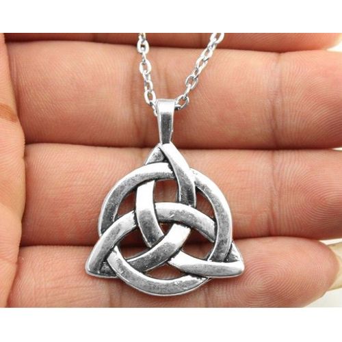 Collier Avec Pendentif Triquetra Celte / Trinité Celtique Ethnique Bretagne / Wiccans / Charmed - Métal Argenté