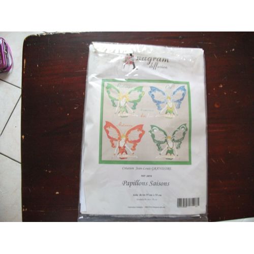 Kit Broderie Papillon Saison