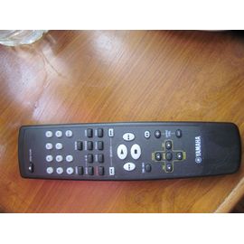 Télécommande Yamaha UN4AAA/R03