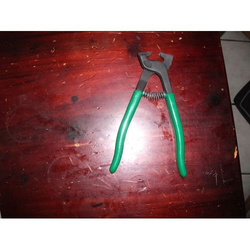 Pince coupante verte