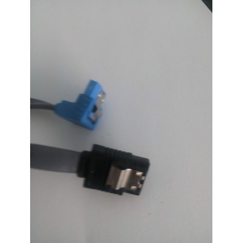 Câble serial Ata 40cm 26awg lian feng e209329
