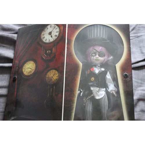Living Dead Dolls "Mad Hatter In Wonderland"