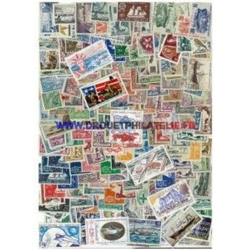 Saint Pierre & Miquelon 150 Timbres Differents Obliteres 
