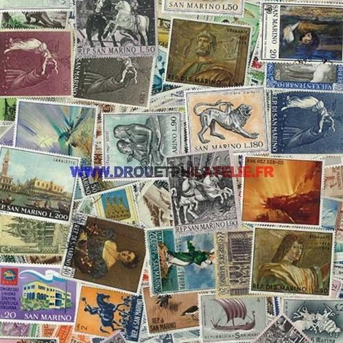 Saint Marin 200 Timbres Differents Obliteres 