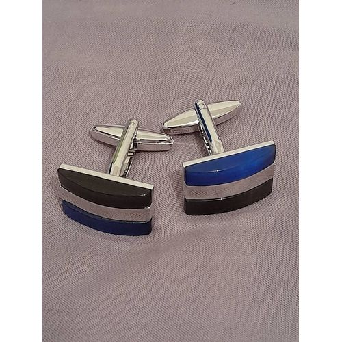 Boutons De Manchettes En Forme De Rectangle Avec Des Bandes Larges De Couleurs Argentée Bleu Et Noire