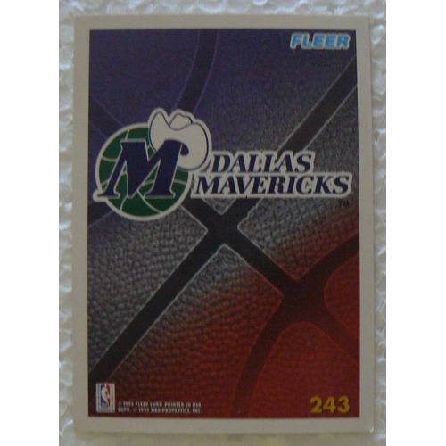 Dallas Mavericks - Fleer 94-95 - N°243