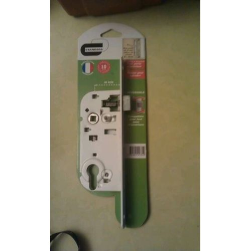 Serrure encastrée STANDERS, à cylindre, axe 50 mm pour porte extérieure