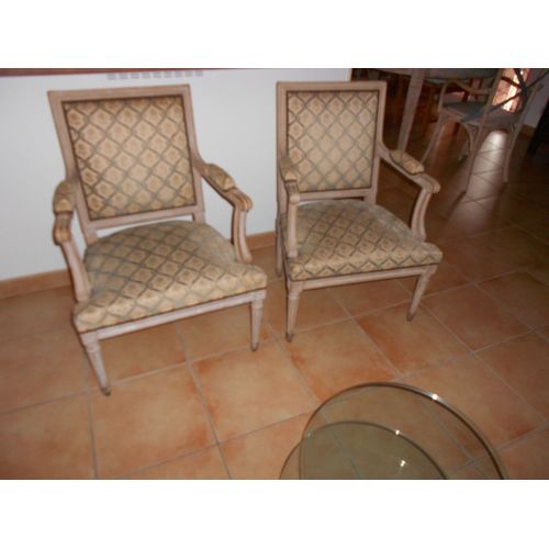 Paire De Fauteuils De Style Louis Xvi