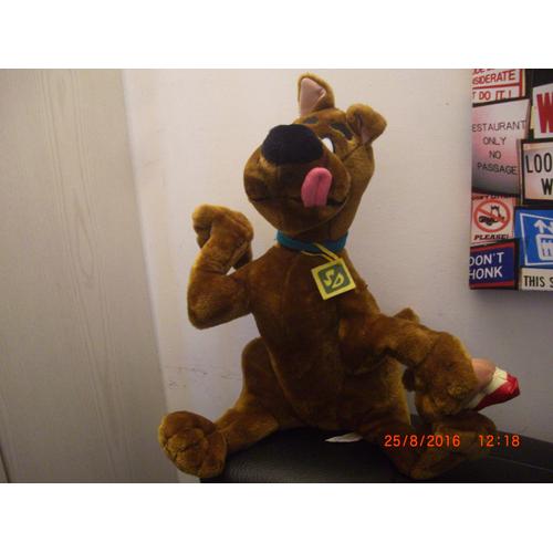 Scooby-Doo Et Son Hot Dog Peluche 45cm