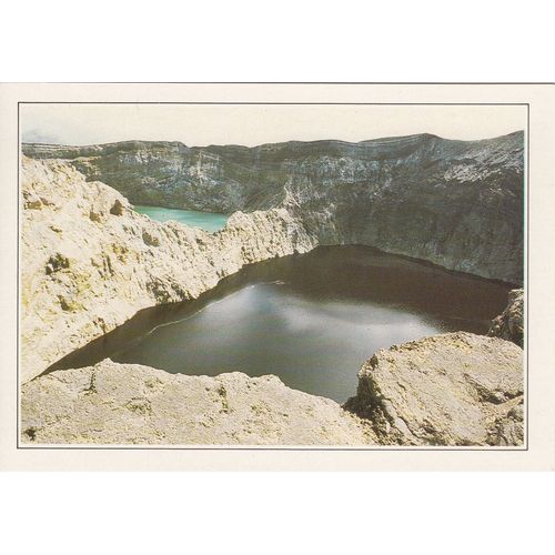 Iles De Flores, " Lacs De Kelimuto ", Indonésie.