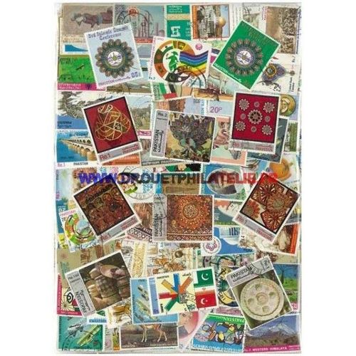 Pakistan - Lot De 100 Timbres Differents