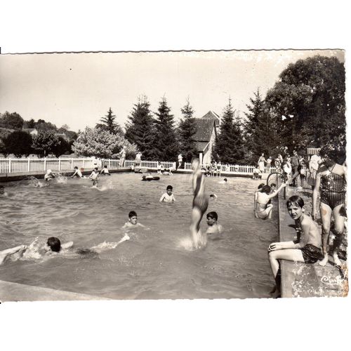 Levroux La Piscine