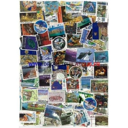 Nlle Zelande Grand Format 200 Timbres Differents Oblitéres