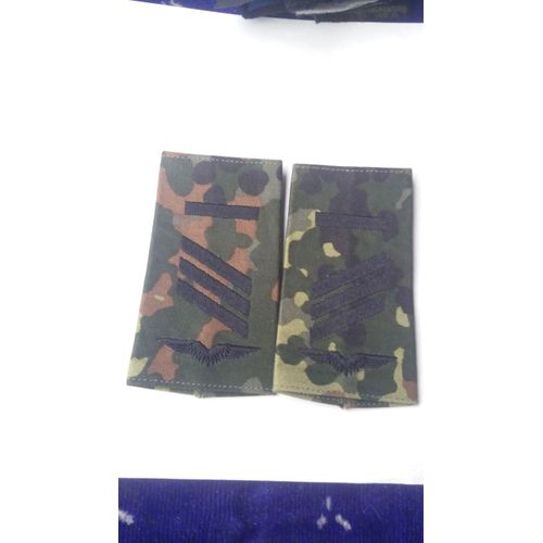 Paire Fourreaux D'épaule Hauptgetraiter Armée De L'air Allemande 