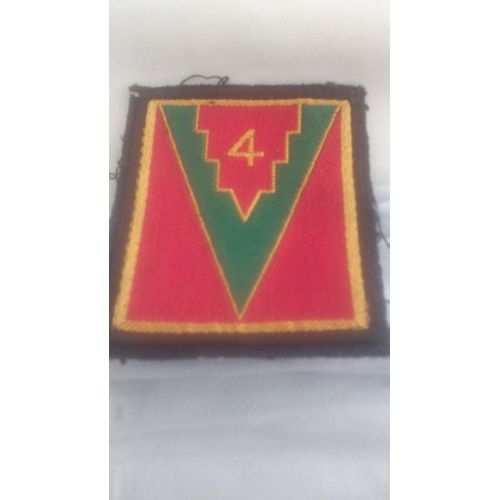 Écusson 4 Ème Régiment D'infanterie À Coudre 