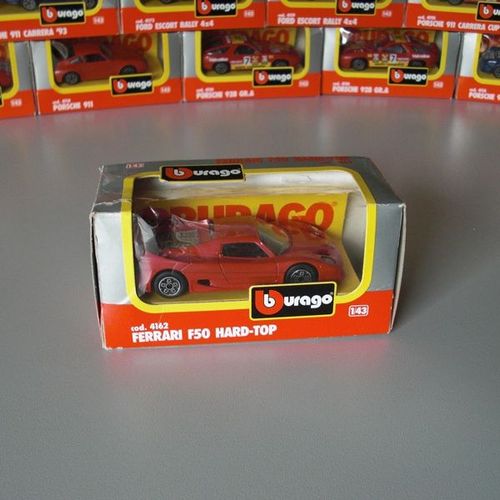 Bburago 4162 Ferrari F50 Hard Top Rouge 1:43-Bburago