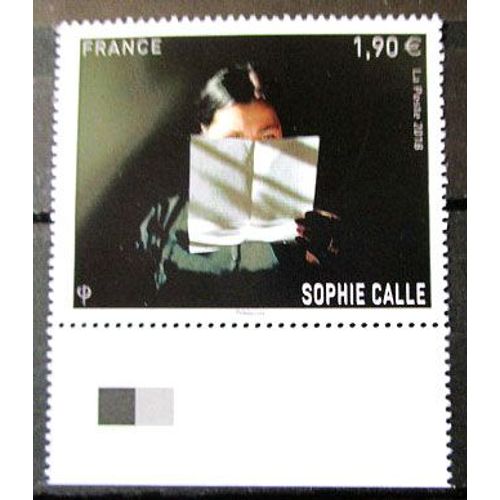 2018. F5272: Photographie Réalisée Par Sophie Calle.