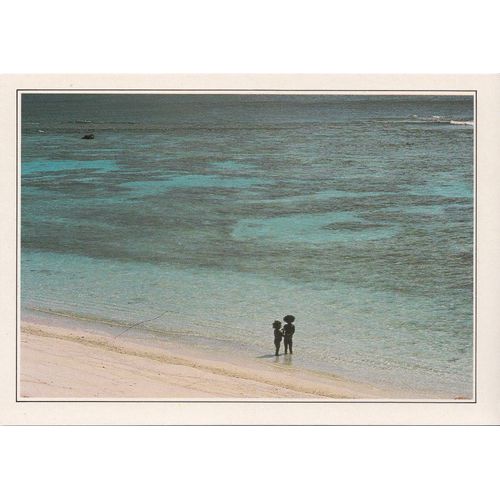 Mare, " Enfants Canaques Sur La Plage ", Nouvelle Calédonie.