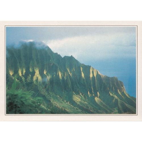 Hawaï, " Les Pali De L'île De Kauai ".
