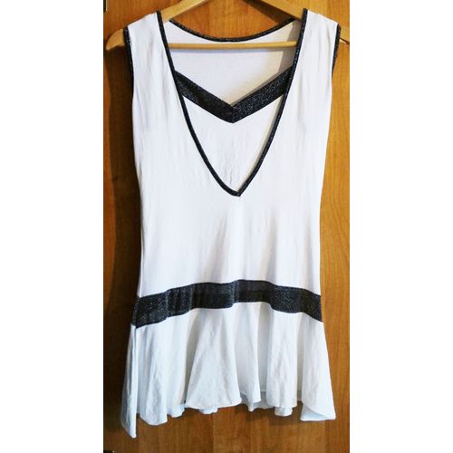 Tunique. Débardeur Long. Blanc À Bandes Noires Pailletées Argent. Générique. Taille 38