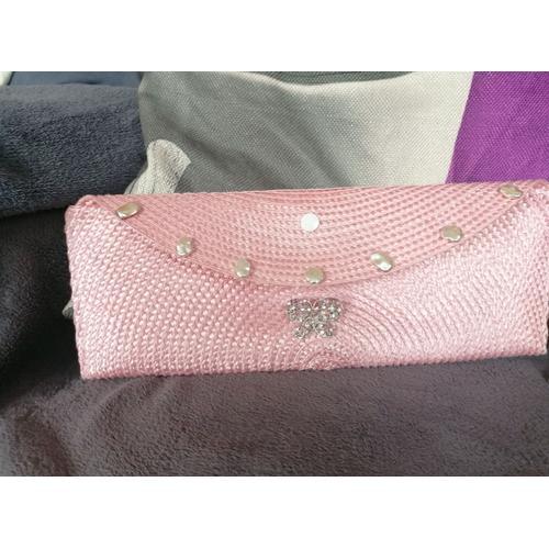 Jolie pochette pour cérémonie