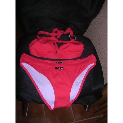Maillot De Bain Cannelle Polyamide 42 Rose Neuf.
